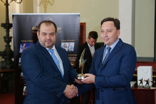 В Москве вручили «Золотые молнии» - главную награду в сфере малой и альтернативной энергетики