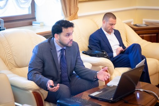 Максим Загорнов обсудил возможности реализации проектов в Абу-Даби и свободной экономической зоне Масдар
