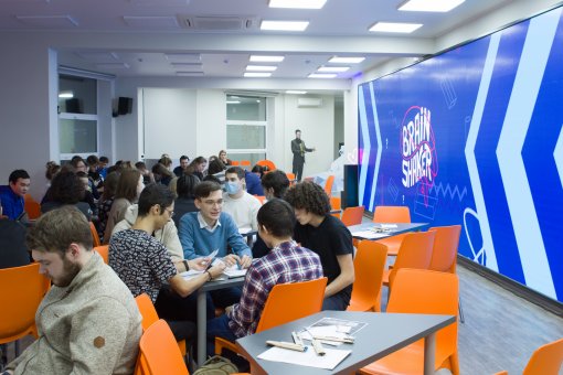 Команда МКС успешно выступила на всероссийском  интеллектуальном турнире «Brainshaker»