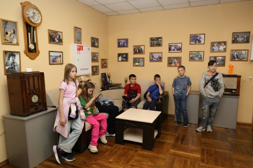 Дети сотрудников МКС побывали на челябинском телевидении