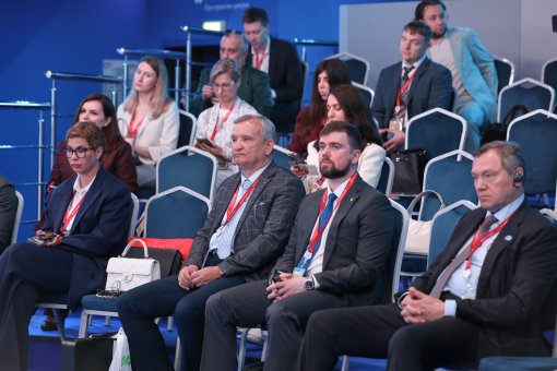 Новые пути технологического взаимодействия России и ОАЭ обсудили на ПМЭФ-2026